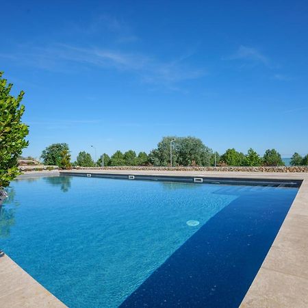 Club Panorama Residence Alsoors Ngoại thất bức ảnh